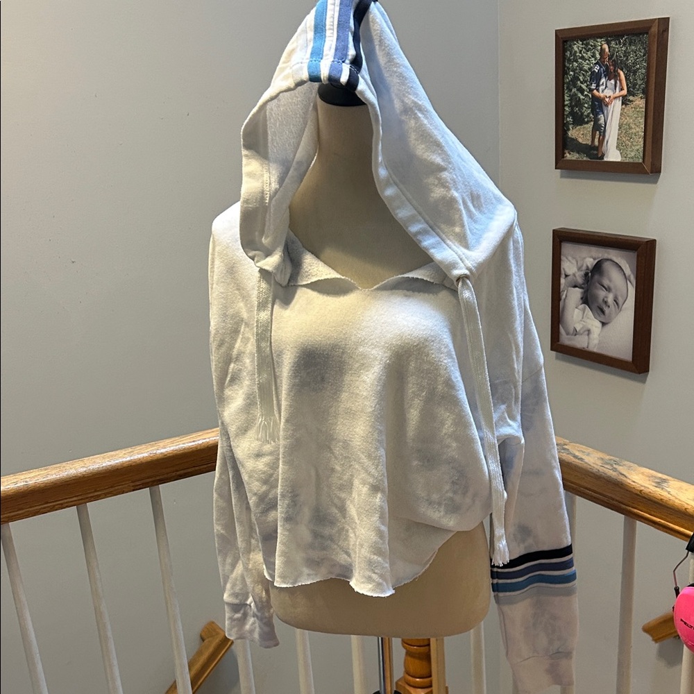 Vintage Havana White and Blue Striped Hoodie - Picture 3 of 5